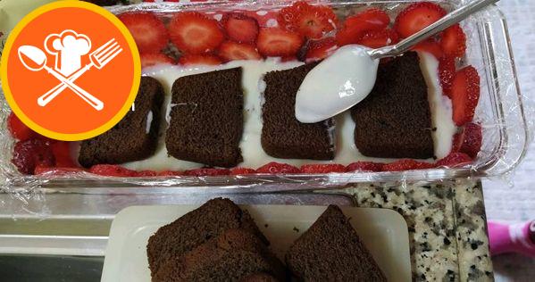 Strawberry Baton Cake-9249918-080558